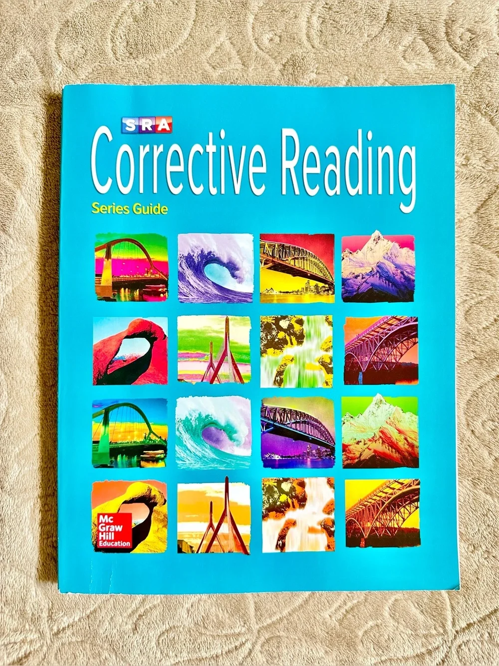 CORRECTIVE READING SERIES GUIDE BOOK BY MC GRAW HILL, WALL BORDER & WORD STRIPS